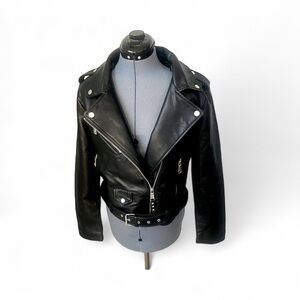 🎄 NWT Rebecca Minkoff Black Moto Vegan Leather Jacket – Chic Edge ✨